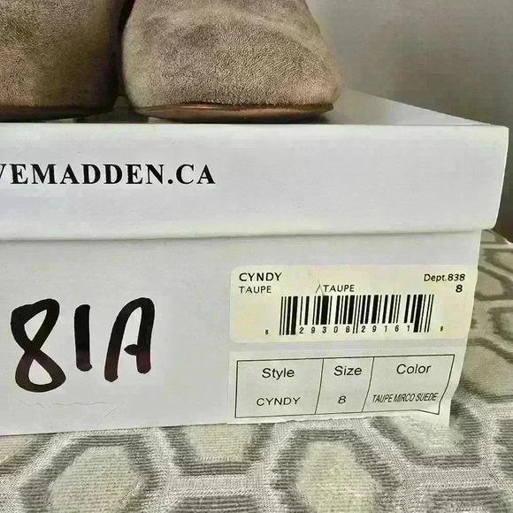 STEVE MADDEN CINDY suede booties - Picture 9 of 9